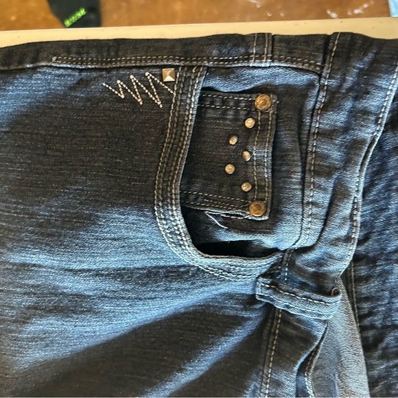 Jeans - Picture 2 of 5